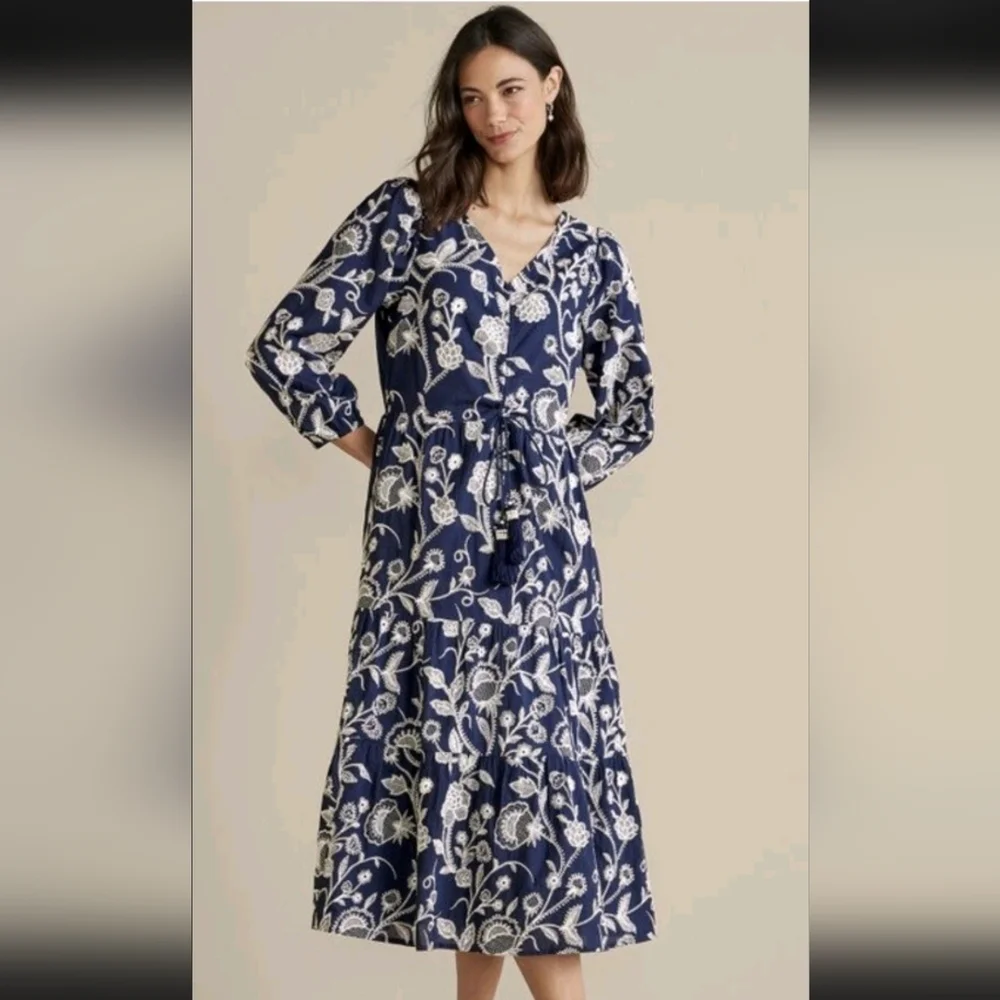 Soft Surroundings Tilda Whimsy Floral Navy Embroidered Boho Tiered Midi Sz M - Picture 11 of 11